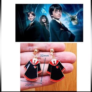 $2 EARRINGS. NEW. $2 WITH ANY $10 ORDER OR MORE